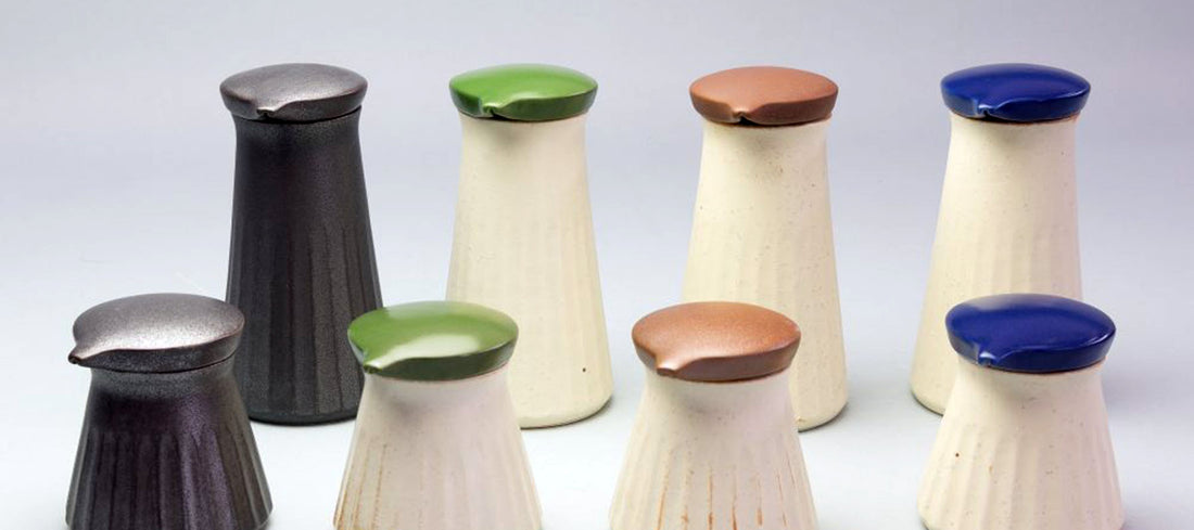 Twist Lid Sauce Pot