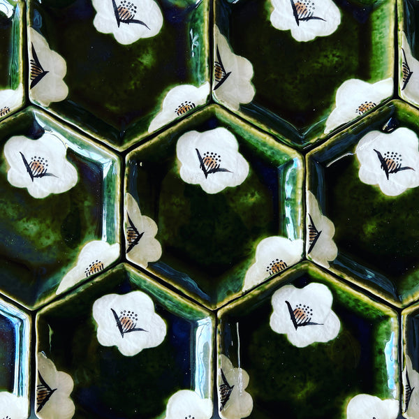 Oribe Tsubaki Hexagon Plate