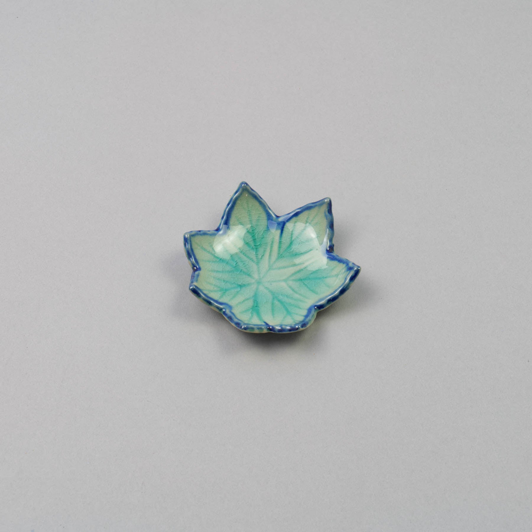 Maple Leaf 6.7cm Dish