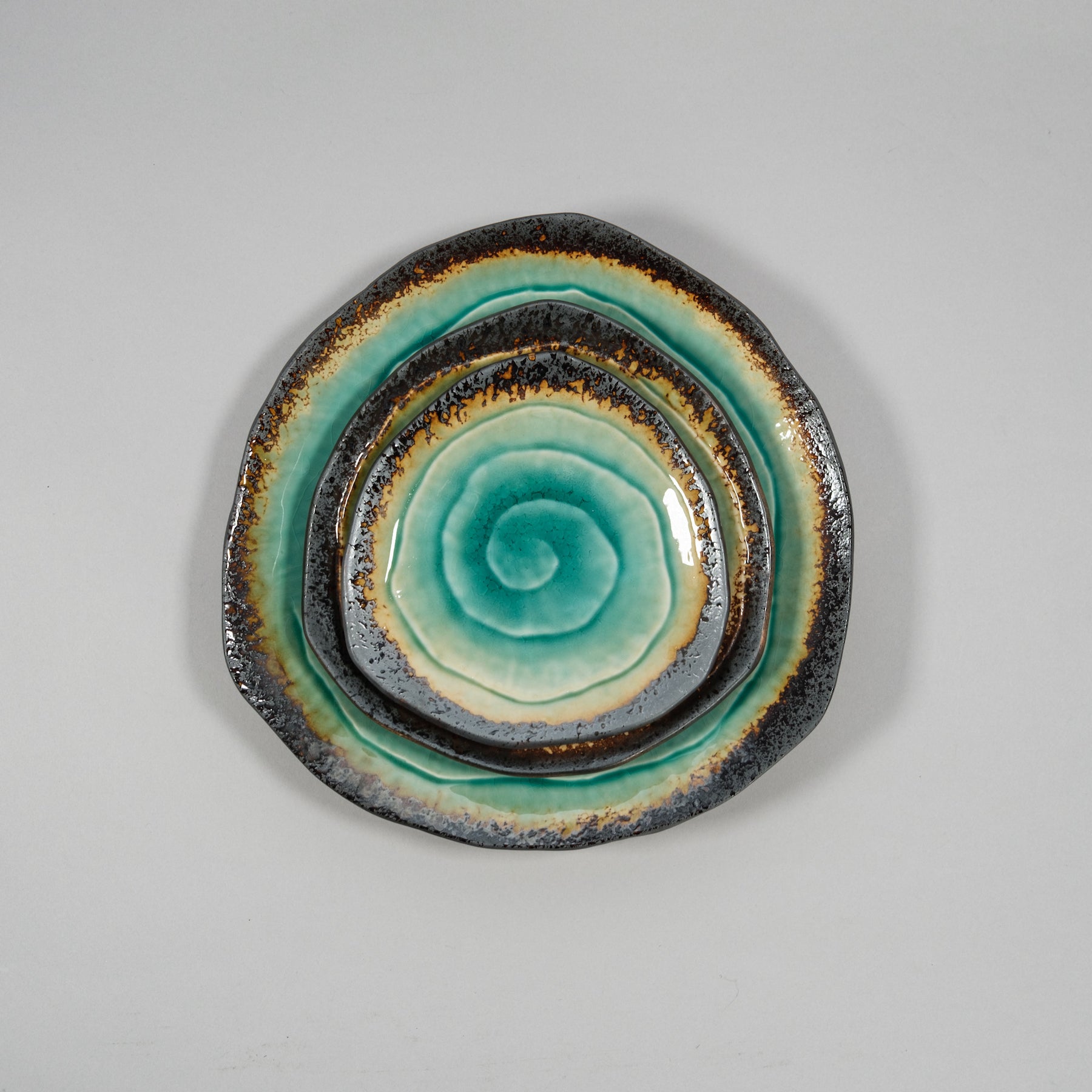 Peacock Green Triangle Plate