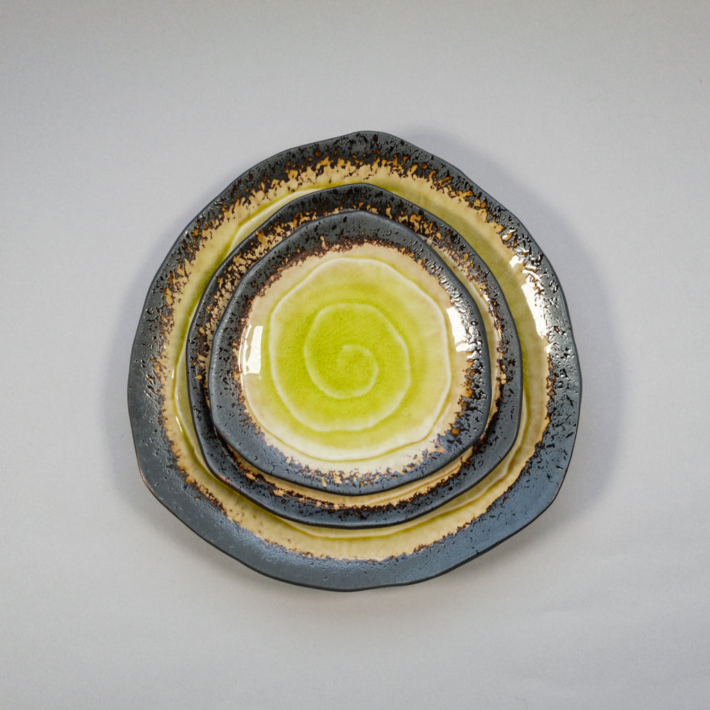 Hiwa Yellow Triangle Plate