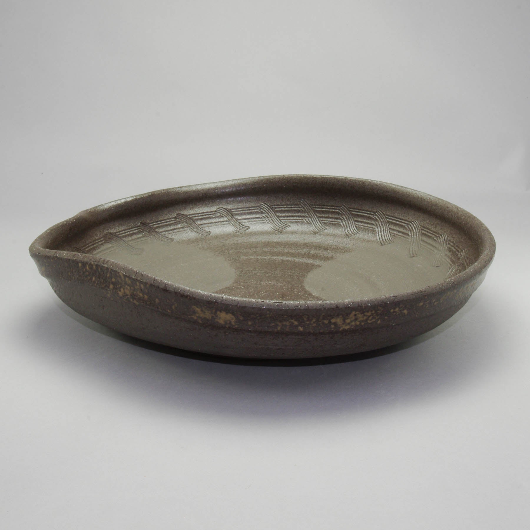 Tanka Flat Warp Bowl - 32.0x31.0x7.0Hcm