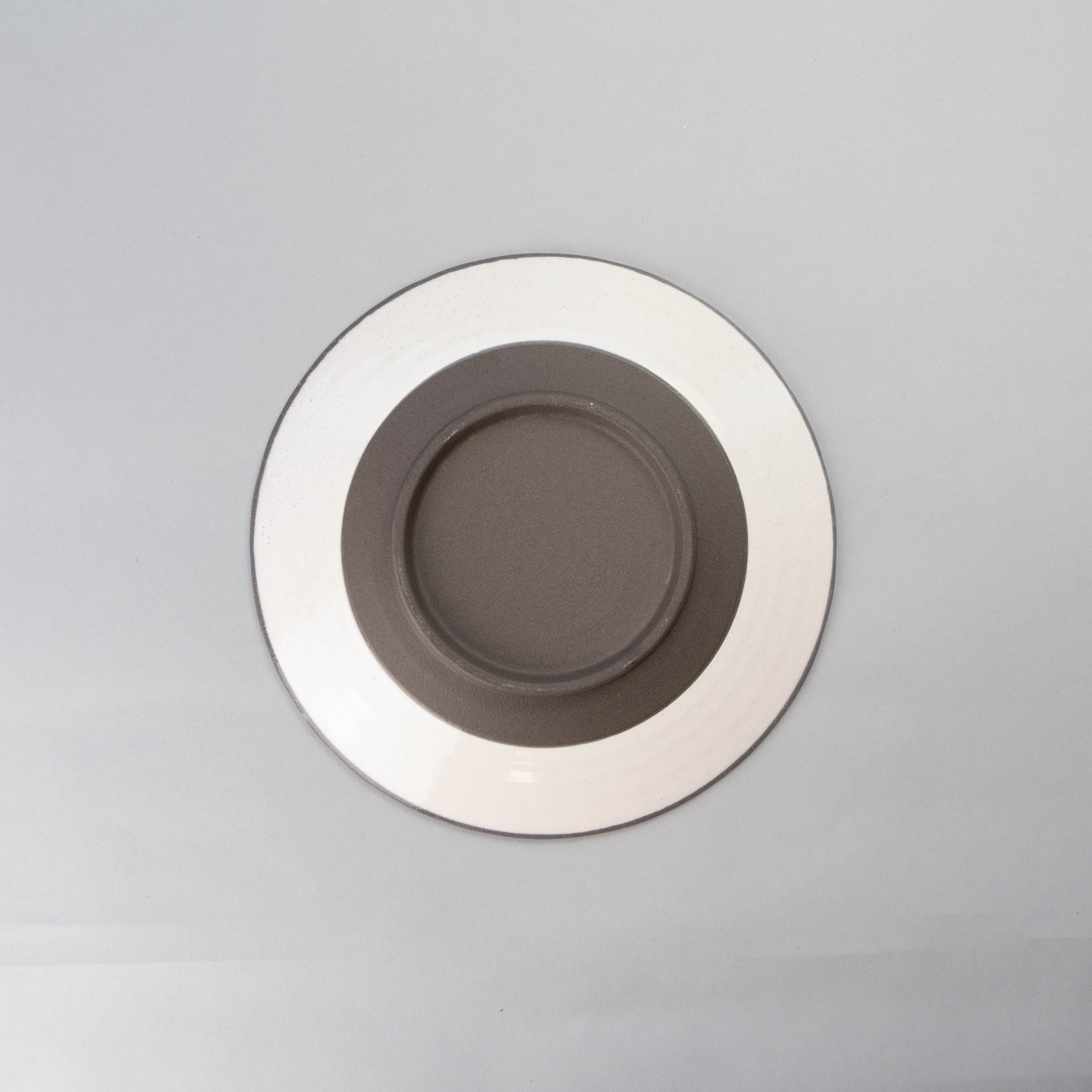 SHINOGI 22.5cm White Plate