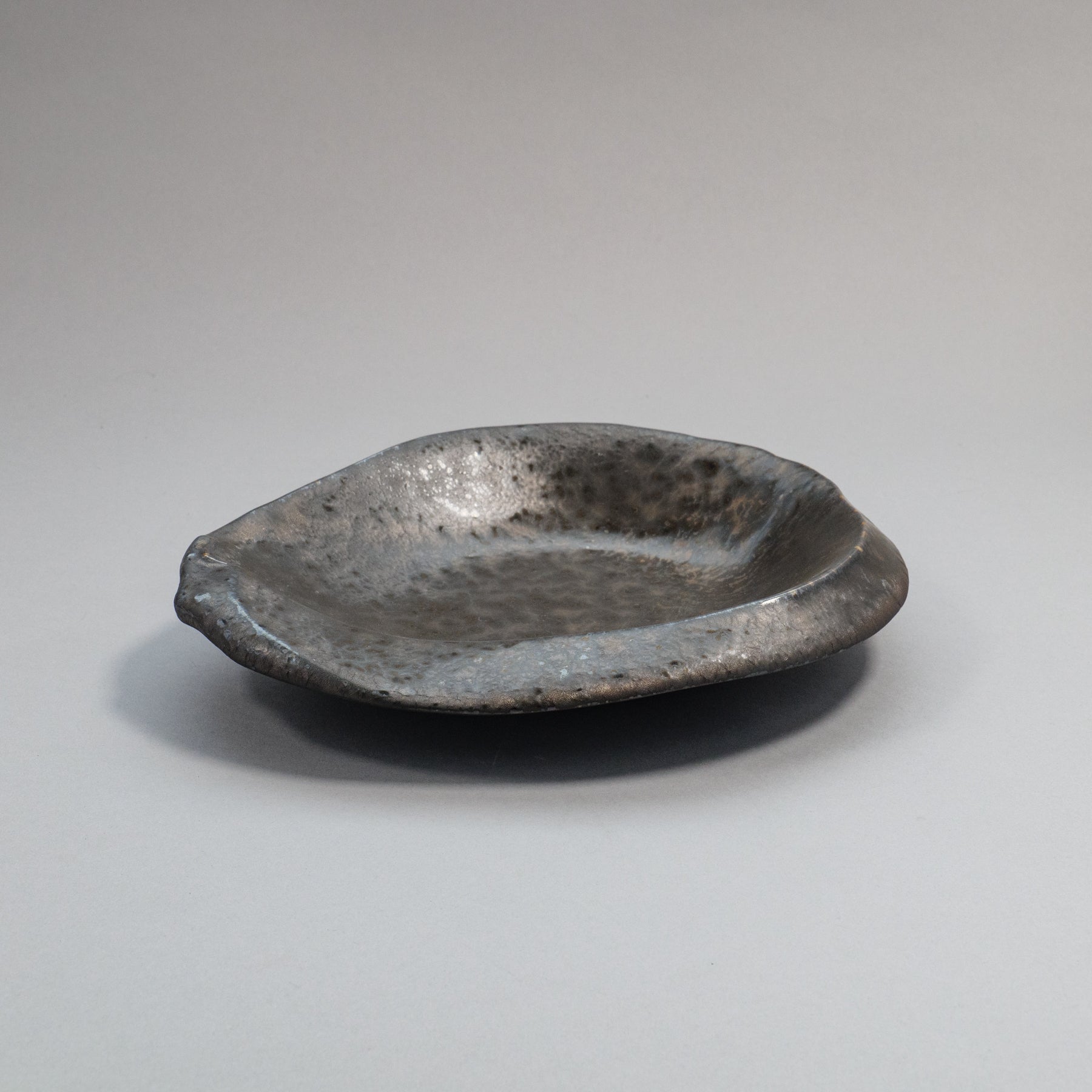 Gold Kessho 21cm Shell Plate