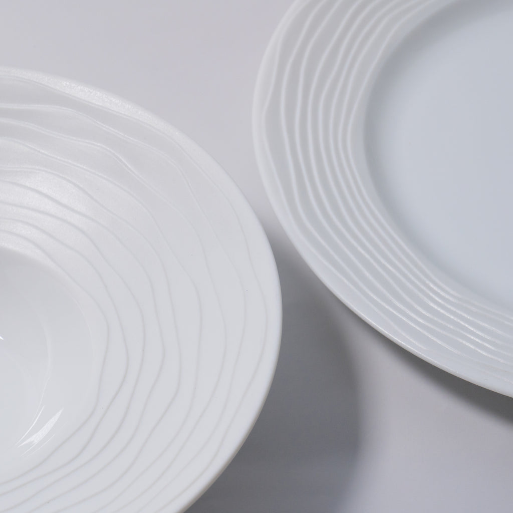 Vague 23cm Wide Rim Bowl