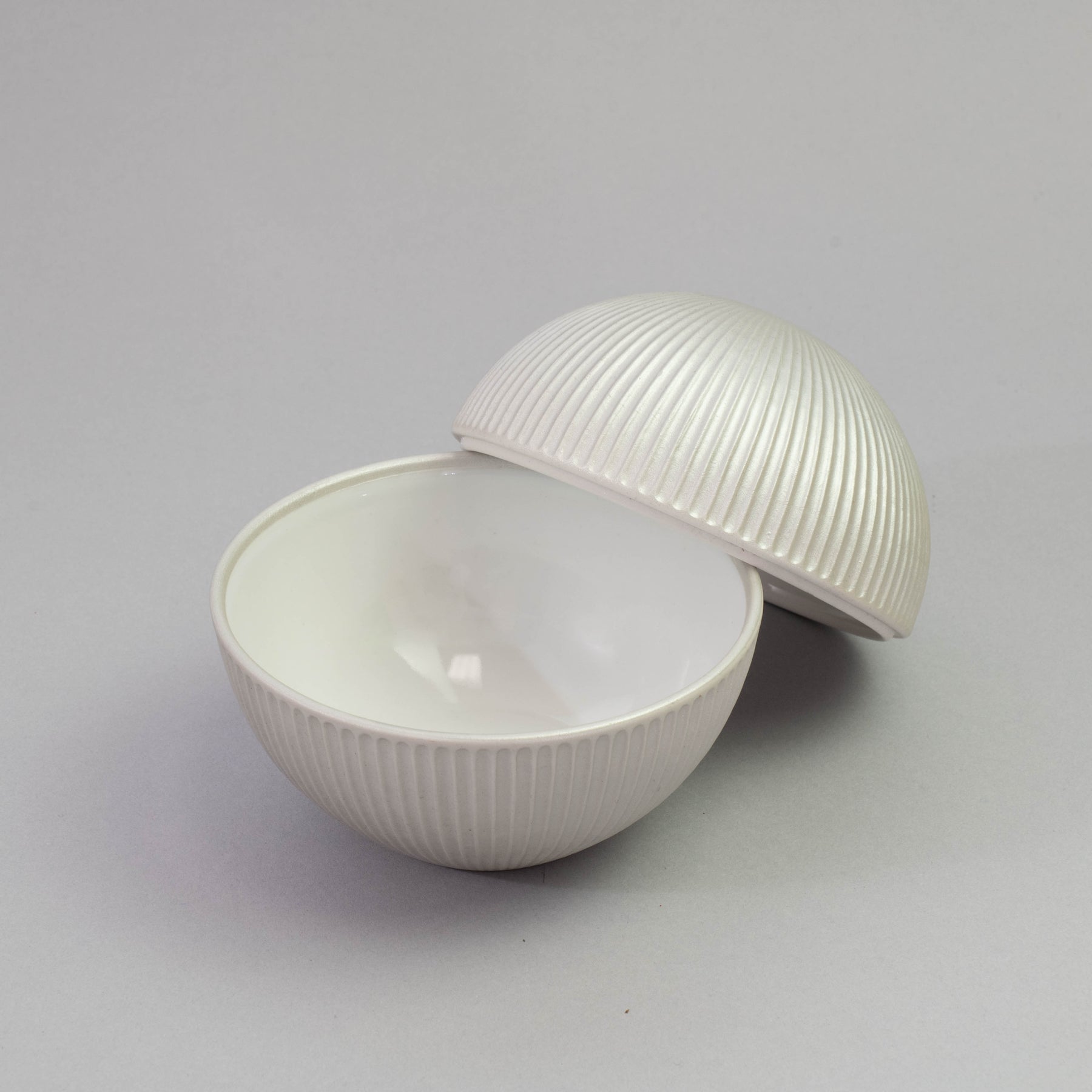 SHIROGANE Shinogi Lidded Bowl
