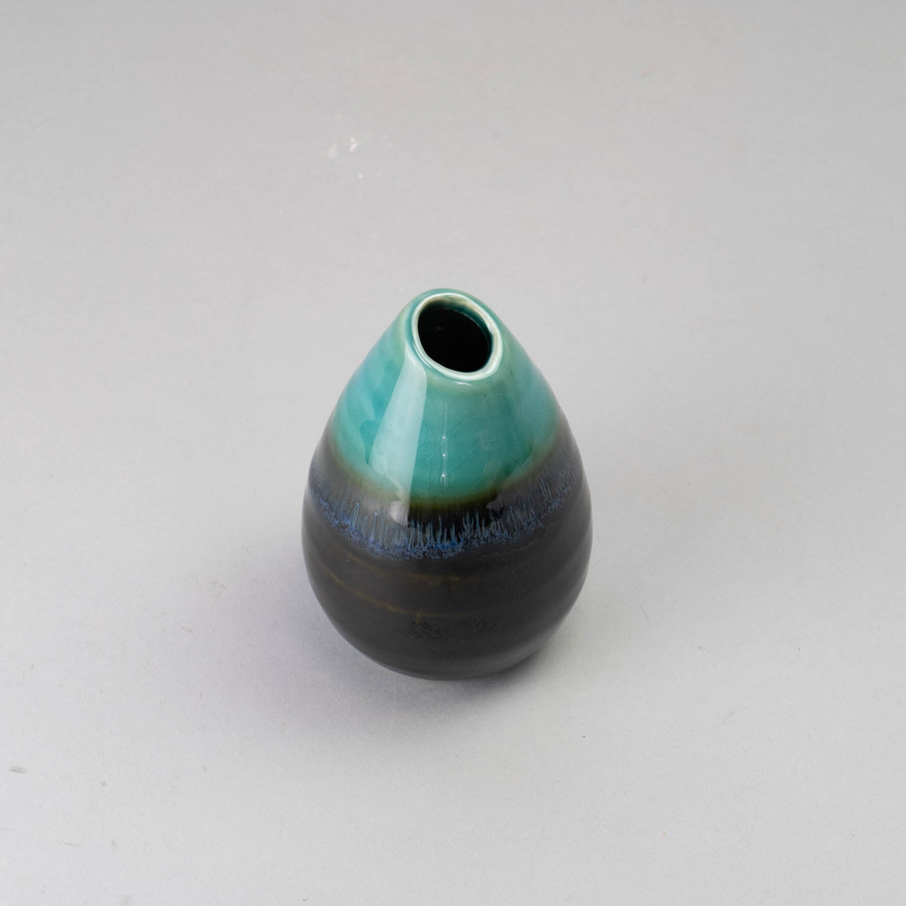 TORUKO TENMOKU Tear Drop Vase