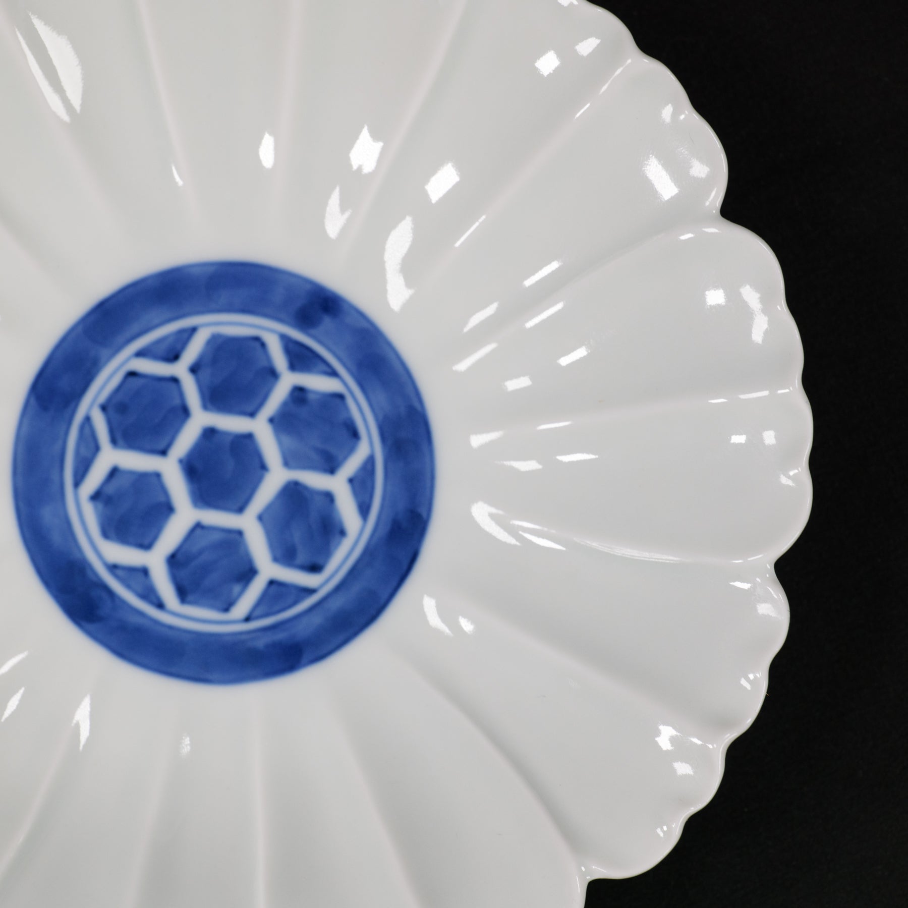 ARITA Some-Mon D16.3cm Flower Plate