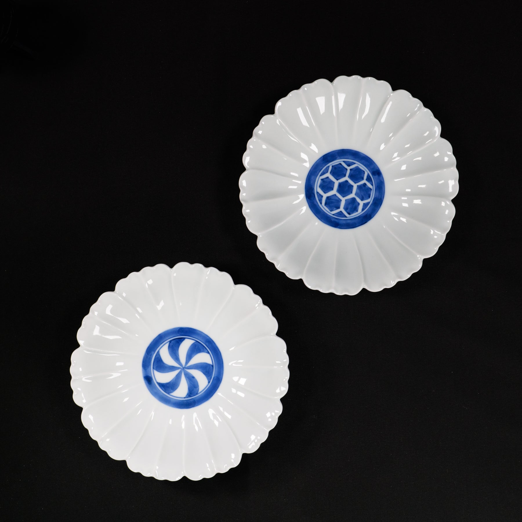 ARITA Some-Mon D16.3cm Flower Plate