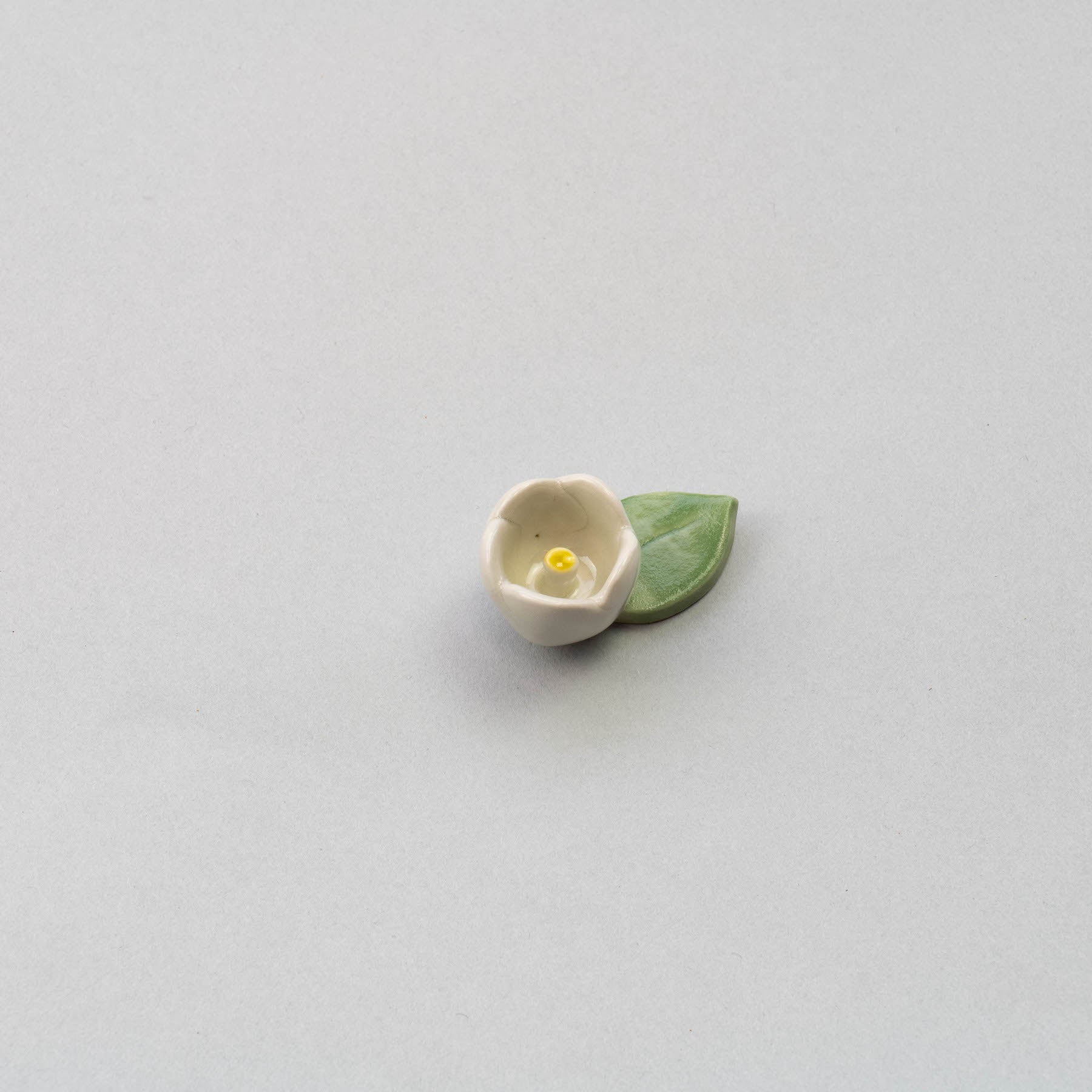 Camellia Chopstick Rest
