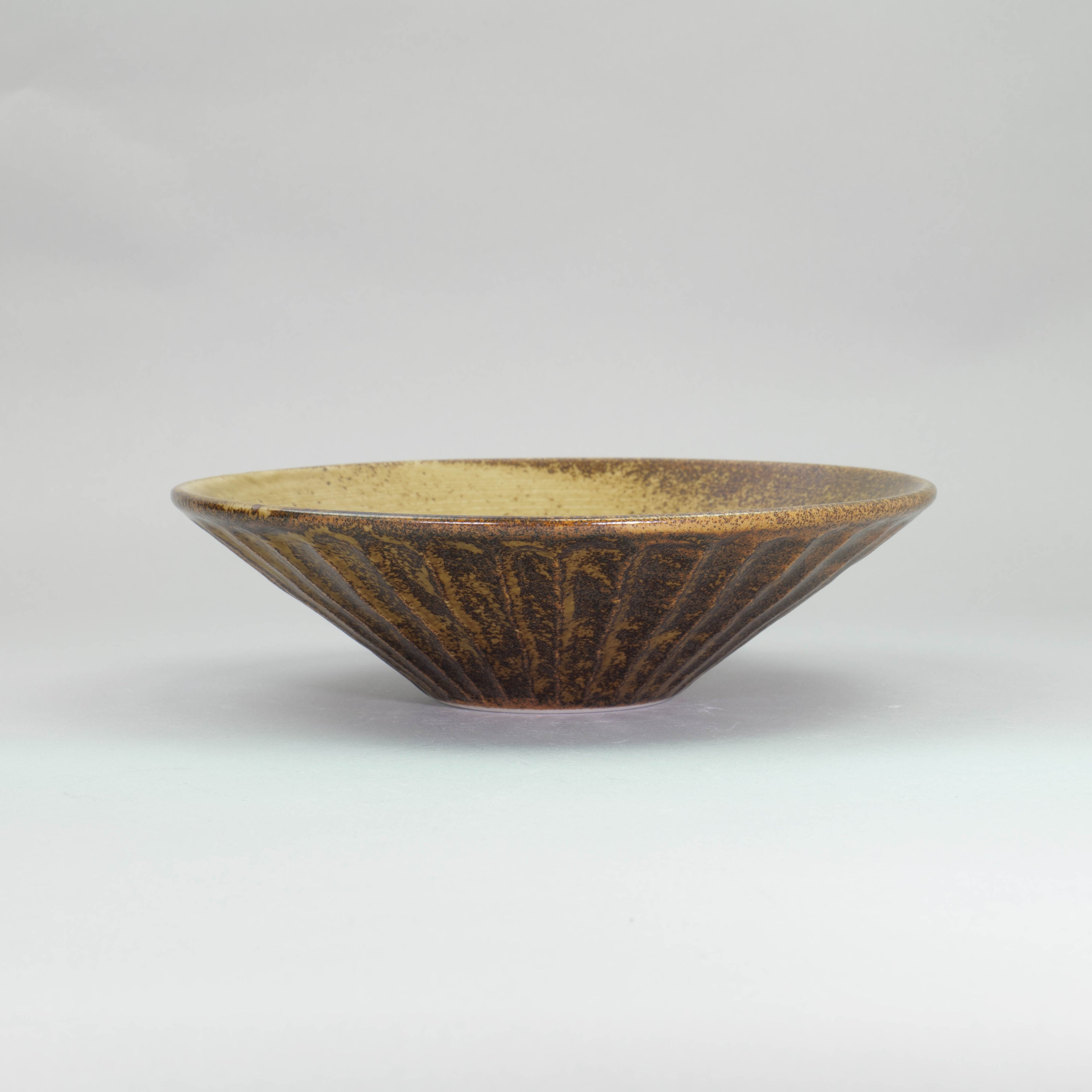 KUCHIHA Shaved Shallow Bowl