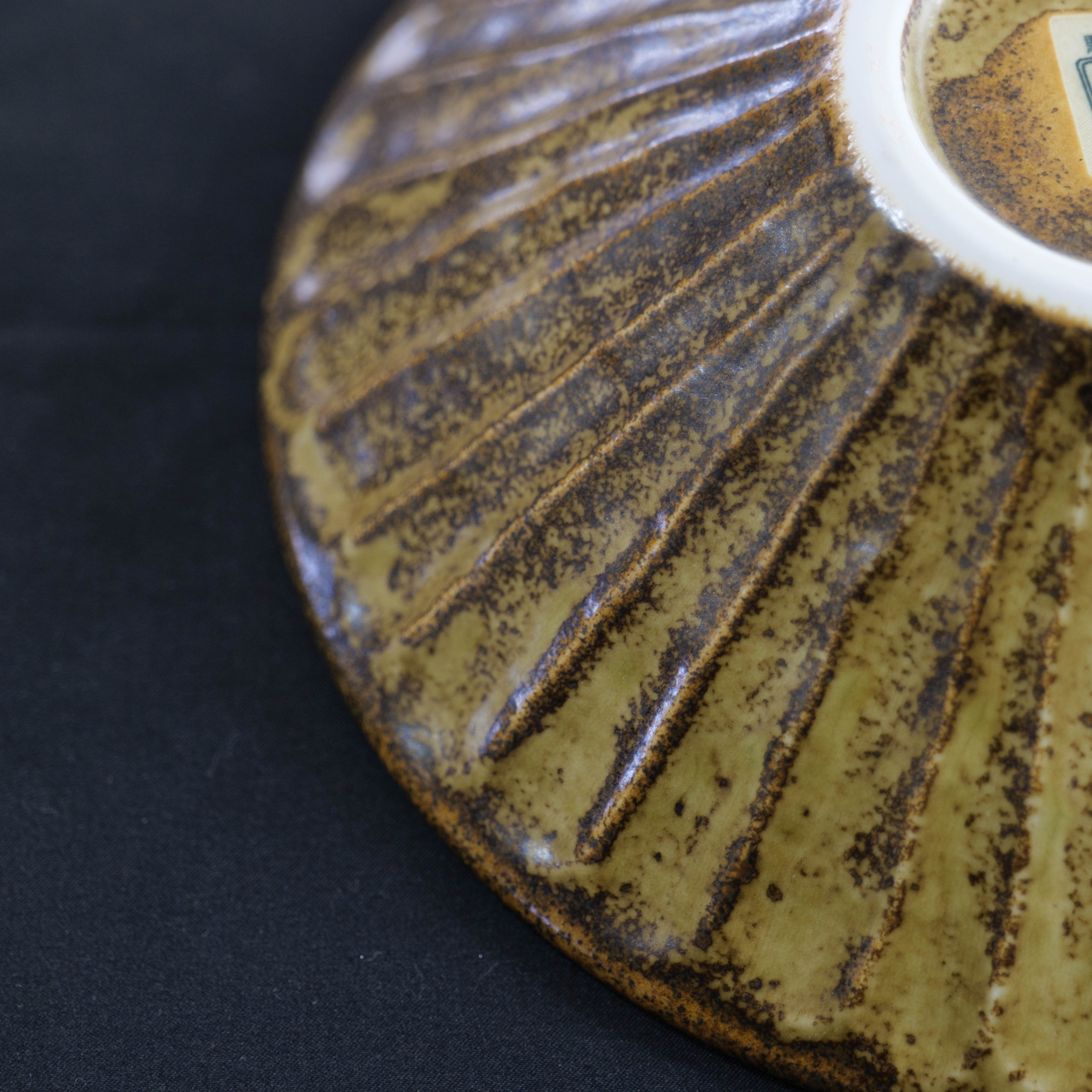 KUCHIHA Shaved Shallow Bowl